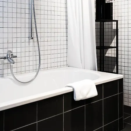 Hundert Boutique Mountainscape